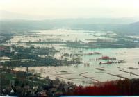 Hochwasser - Blick vom Leuchtberg nach Eschwege.jpg